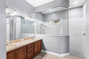 18037 Lake Reflections Blvd, Lutz, FL 33558 - Photo 14