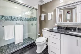 16550 Gulf Blvd, North Redington Beach, FL 33708 - Photo 18