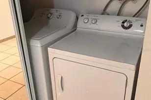 5931 W 16th Ln, Hialeah, FL 33012 - Photo 34