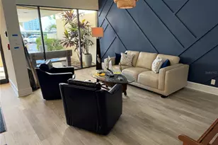 7400 Sun Island Dr S, South Pasadena, FL 33707 - Photo 4