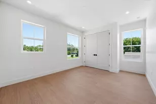 5130 Dartmouth Ave N, Saint Petersburg, FL 33710 - Photo 52