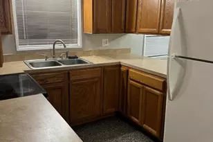 1721 Darlington Dr, Tampa, FL 33619 - Photo 8