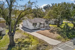 6403 Elliot Dr, Tampa, FL 33615 - Photo 32