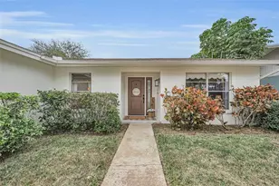 2369 Covington Dr, Clearwater, FL 33763 - Photo 6