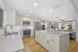 2369 Covington Dr, Clearwater, FL 33763 - Photo 16