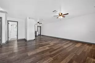 1210 46th Ave N, Saint Petersburg, FL 33702 - Photo 6