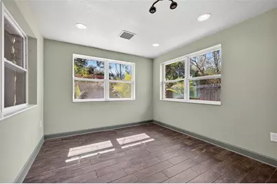 1210 46th Avenue N, Saint Petersburg, FL 33702 - Photo 20