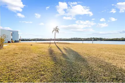 1 Windrush Boulevard #21, Indian Rocks Beach, FL 33785 - Photo 32