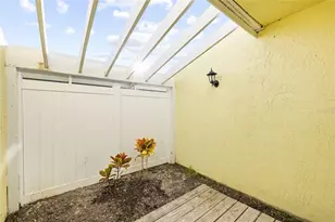 1 Windrush Blvd, Indian Rocks Beach, FL 33785 - Photo 18