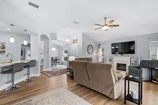 2226 Brookfield Greens Cir, Sun City Center, FL 33573 - Photo 8