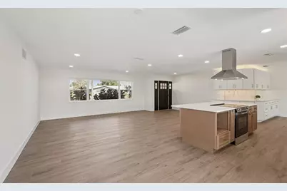 6735 Keystone Drive, Sarasota, FL 34231 - Photo 10