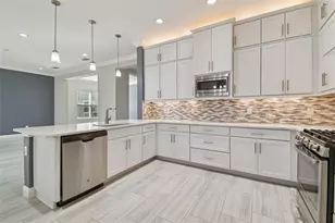 30578 Ceasar Park Dr, Wesley Chapel, FL 33543 - Photo 24