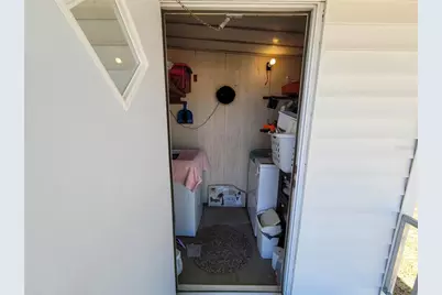 39438 Rockford Avenue, Zephyrhills, FL 33542 - Photo 32