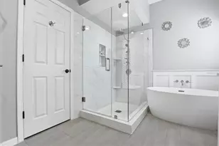 4617 Whispering Park Ln, Tampa, FL 33614 - Photo 38