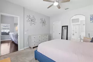 4617 Whispering Park Ln, Tampa, FL 33614 - Photo 34