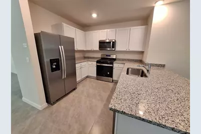 35735 Sunflower Hill Drive, Zephyrhills, FL 33541 - Photo 2