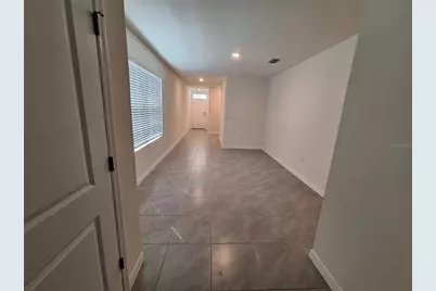 35735 Sunflower Hill Drive, Zephyrhills, FL 33541 - Photo 8