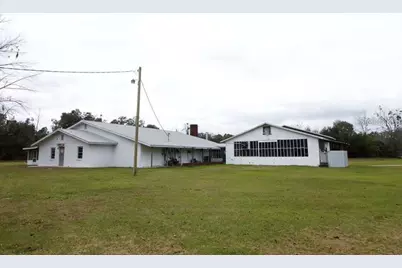 1606 SW 4th Place, Chiefland, FL 32626 - Photo 1