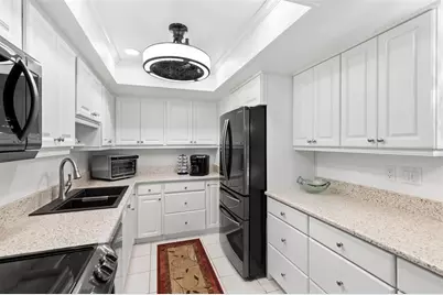 3143 37th Lane S #B, Saint Petersburg, FL 33711 - Photo 12