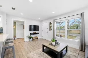 2584 14th Ave S, Saint Petersburg, FL 33712 - Photo 6