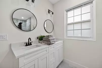 5175 23rd Avenue N, Saint Petersburg, FL 33710 - Photo 24