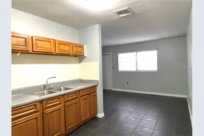 9502 N 11th Street #A, Tampa, FL 33612 - Photo 4