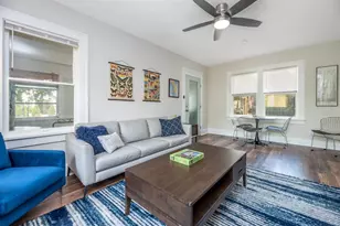 945 13th St N, Saint Petersburg, FL 33705 - Photo 6