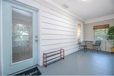 945 13th Street N, Saint Petersburg, FL 33705 - Photo 16