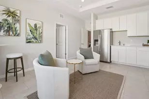 2117 Stratten Dr, Zephyrhills, FL 33541 - Photo 2