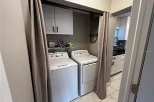 2893 Webley Dr, Largo, FL 33771 - Photo 12