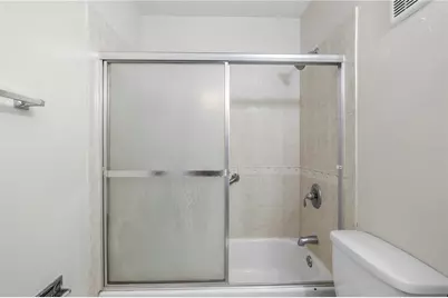 125 Pompano Drive SE, Saint Petersburg, FL 33705 - Photo 16