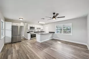 5428 Burlington Ave N, Saint Petersburg, FL 33710 - Photo 6