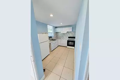 10115 N 14th St, Tampa, FL 33612 - Photo 6