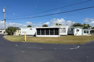 6720 Park Blvd N, Pinellas Park, FL 33781 - Photo 1