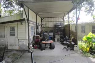 37736 Phelps Rd, Zephyrhills, FL 33541 - Photo 6