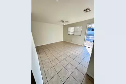 9601 N 10th Street #A, Tampa, FL 33612 - Photo 6