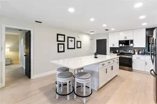 3887 Catalina Dr, Bradenton, FL 34210 - Photo 38