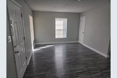 2322 W Saint John Street #B, Tampa, FL 33607 - Photo 4