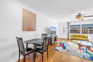 6161 Gulf Winds Dr, Saint Pete Beach, FL 33706 - Photo 10