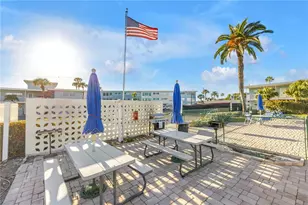 6161 Gulf Winds Dr, Saint Pete Beach, FL 33706 - Photo 22