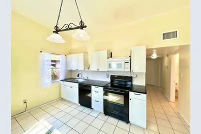 5209 10th Avenue S, Gulfport, FL 33707 - Photo 8