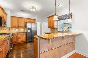 135 17th Ave N, Saint Petersburg, FL 33704 - Photo 10