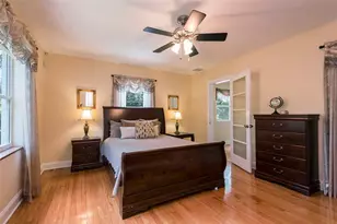 135 17th Ave N, Saint Petersburg, FL 33704 - Photo 14