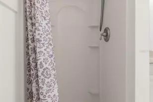 135 17th Ave N, Saint Petersburg, FL 33704 - Photo 30