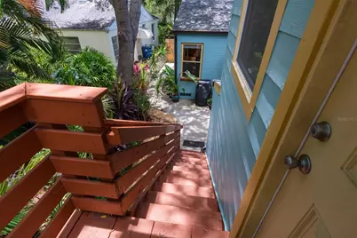 135 17th Avenue N, Saint Petersburg, FL 33704 - Photo 18