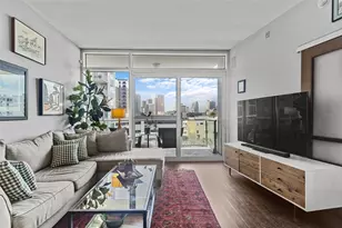 111 N 12th St, Tampa, FL 33602 - Photo 1