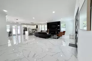 7403 Edgemere Rd, Tampa, FL 33625 - Photo 16