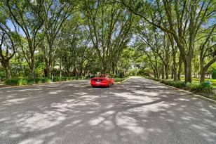 16711 Longleat Dr, Lutz, FL 33549 - Photo 82