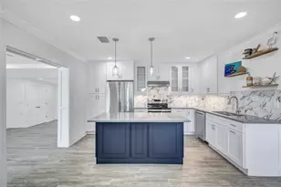 4321 Sunrise Dr S, Saint Petersburg, FL 33705 - Photo 10