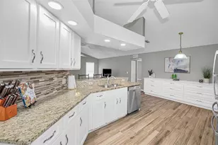 3097 Robinwood Ln, Palm Harbor, FL 34684 - Photo 14